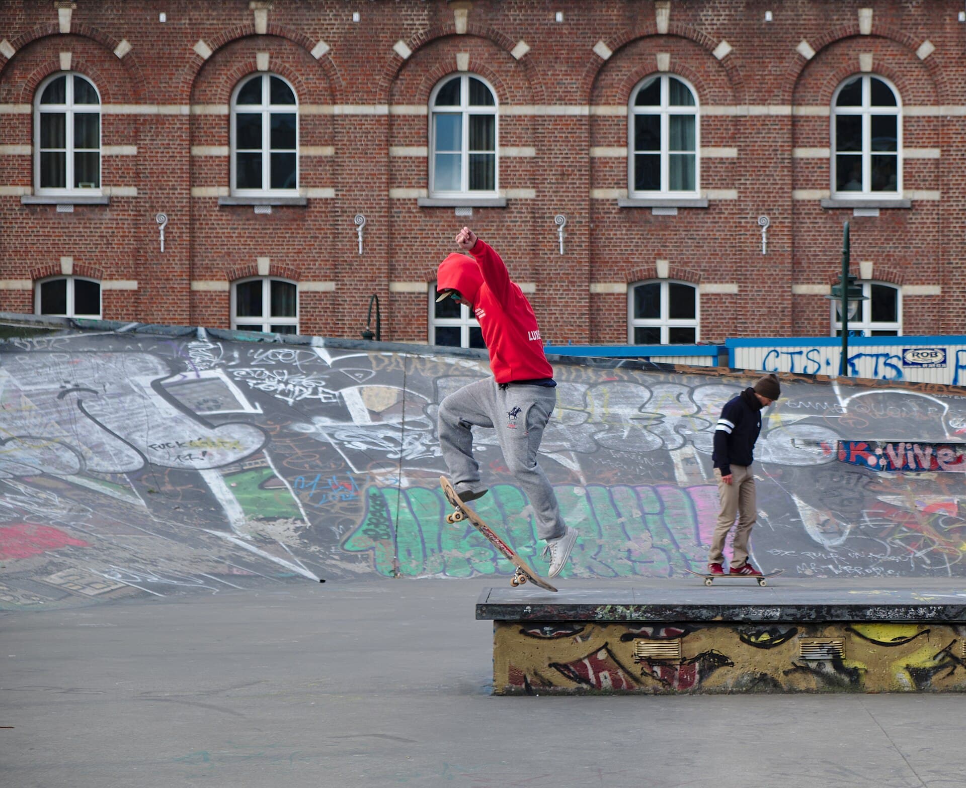 Una lezione di skate a Lisbona